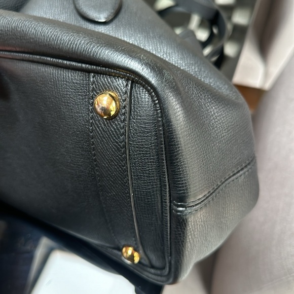 Burberry Tote Bag Large with Pouch - Picture 4 of 16